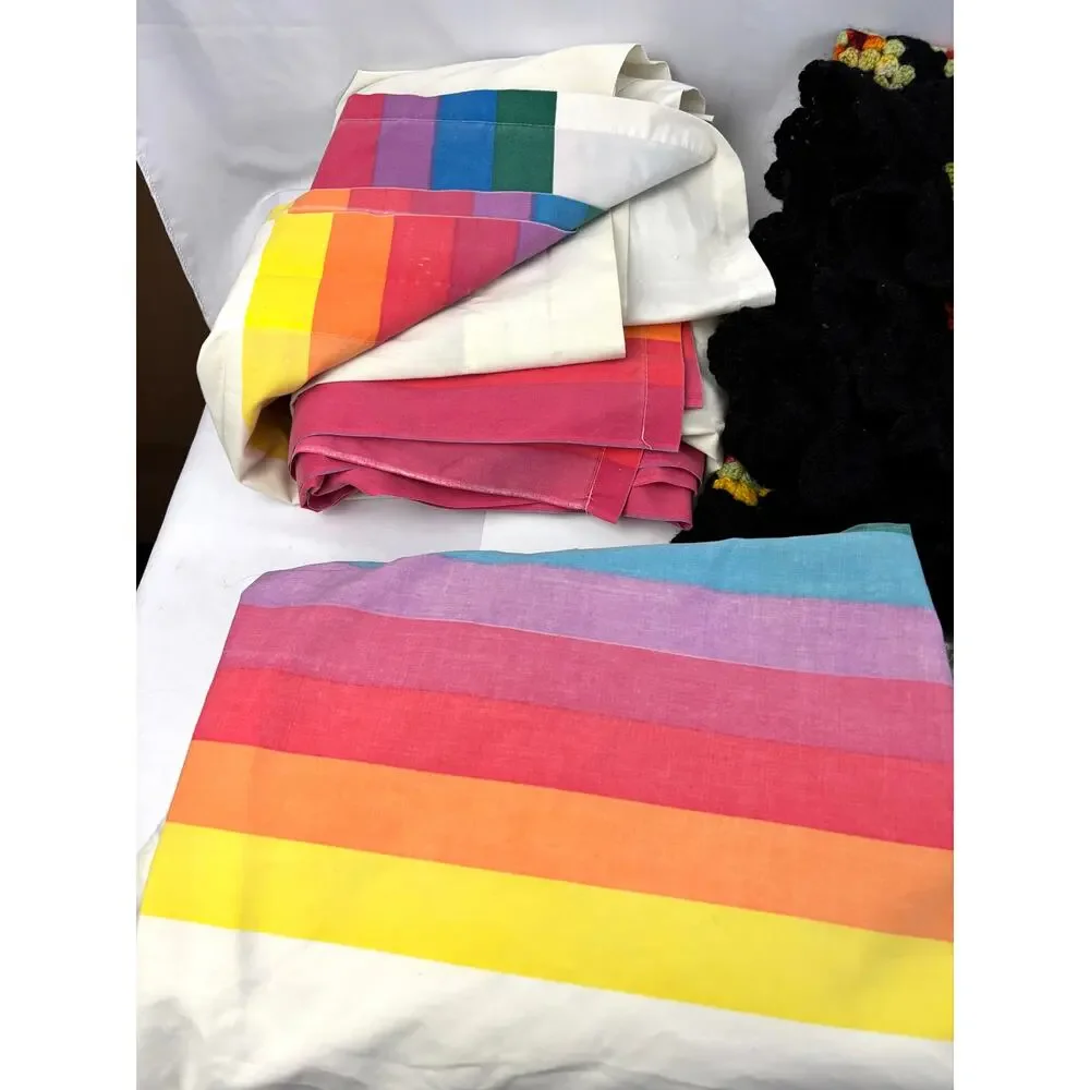 Vtg Textiles LOT 10 pc‎ Blankets Towels Afghans Linens Rainbow Crochet Napkins